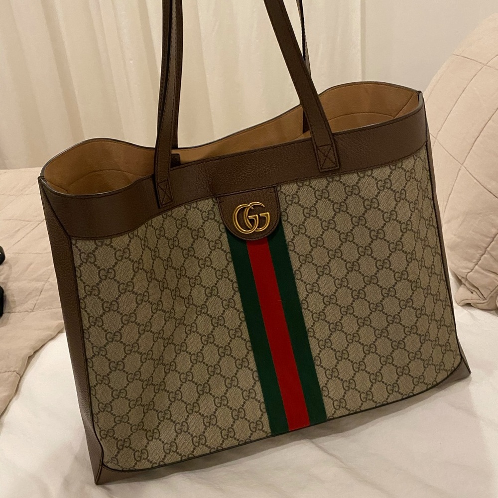 GUCCI Ophidia soft GG Supreme medium tote